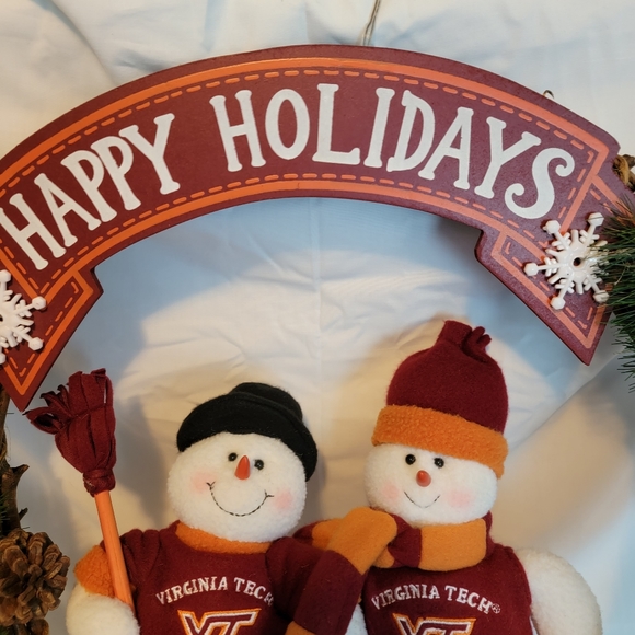 Virgina Tech Holiday Wreath Christmas College Football - Picture 2 of 11